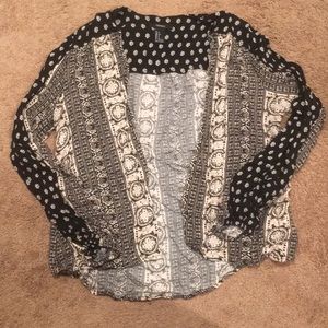 Black and white daisy pattern cardigan
